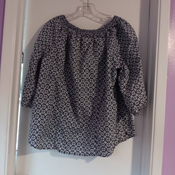 JOE FRESH WOMEN'S NAVY PRINT LARGE PEASANT TOP - Picture 4 of 4